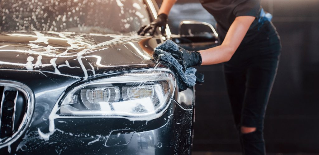 Limpieza de vehículo en Martorell